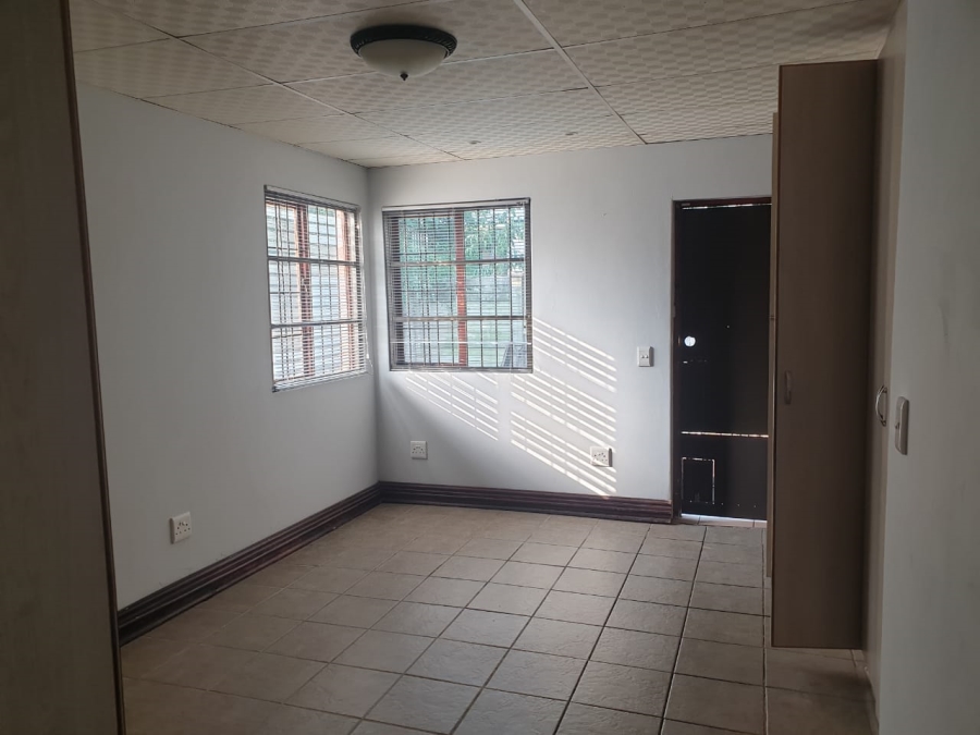 To Let 2 Bedroom Property for Rent in Dan Pienaar Free State